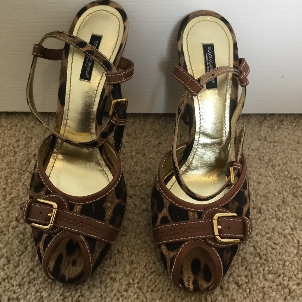 Dolce and Gabbana high heel leopard open toe